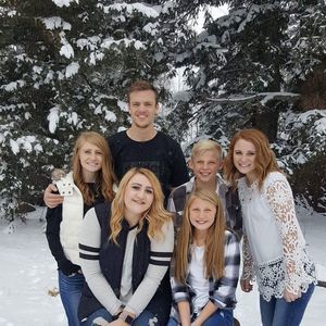 Meet your Posher, Traci